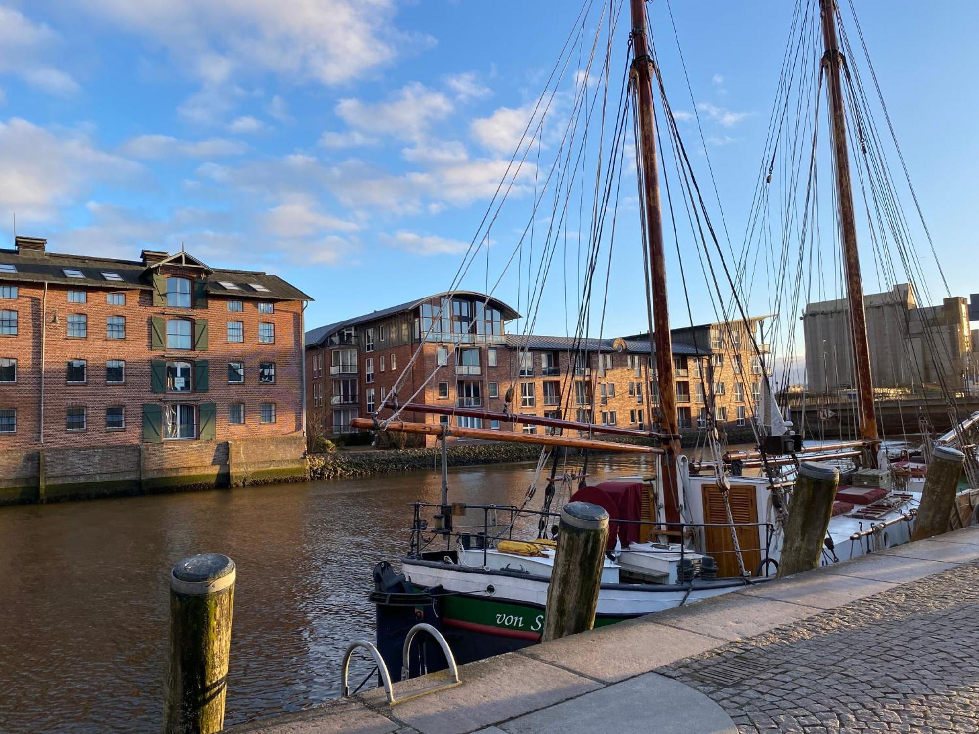 Simmerdeis Am Hafen Husum  Exterior photo