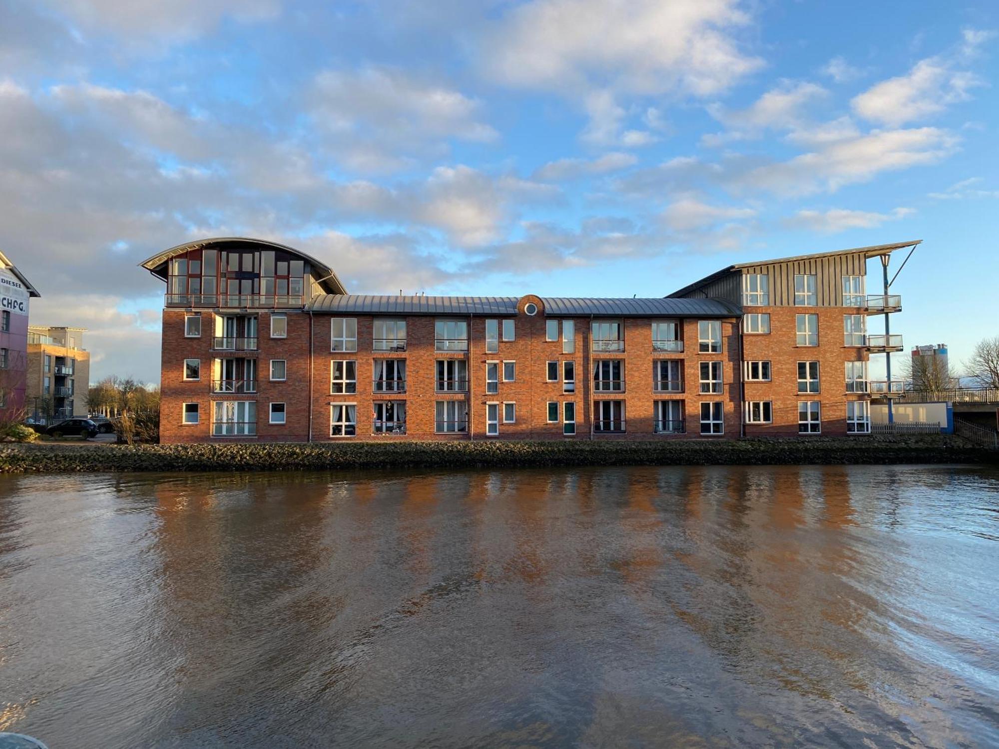 Simmerdeis Am Hafen Husum  Exterior photo