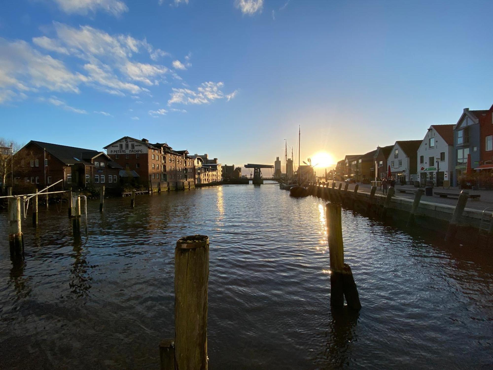 Simmerdeis Am Hafen Husum  Exterior photo